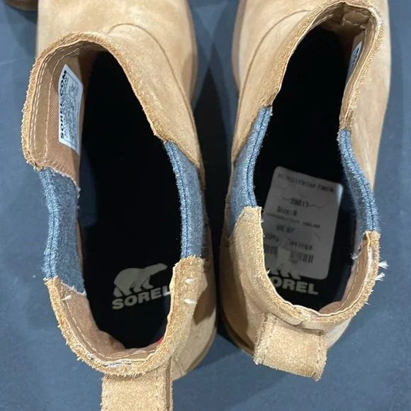 Sorel Camel Ankle Booties - Picture 13 of 13